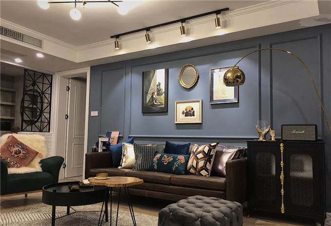 尝试用石膏线勾出完美背景墙 - 山东美宜佳集团